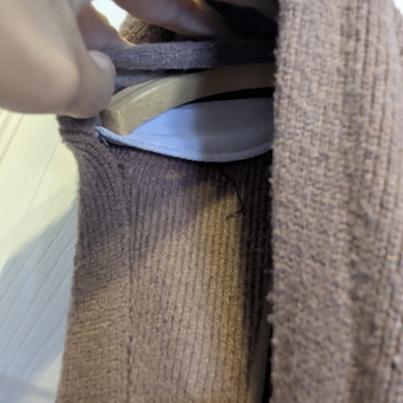 Women's Cap-Sleeve Sweater Dress - Picture 5 of 9